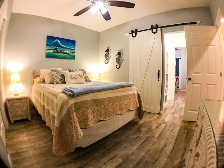 Მე-2 საძინებელი - საწოლი 152 × 203 სმ