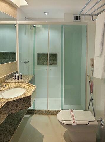 Hotel na praia da Barra da Tijuca quarto familiar gallery image 5