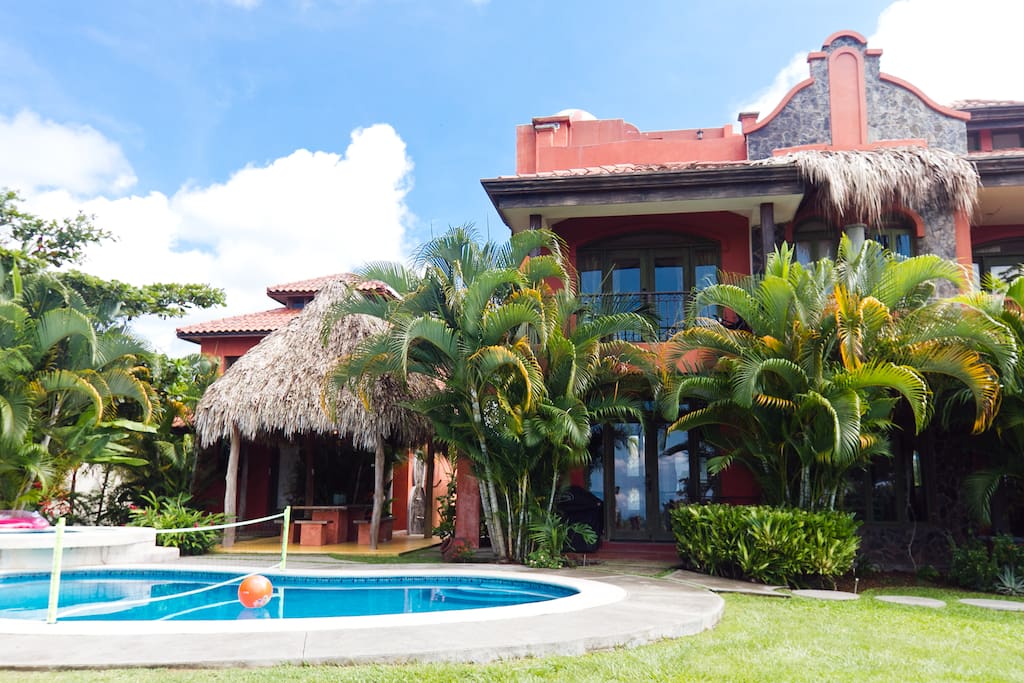 CASA OCEANA-QUEEN OF THE HILL (CASA 2)