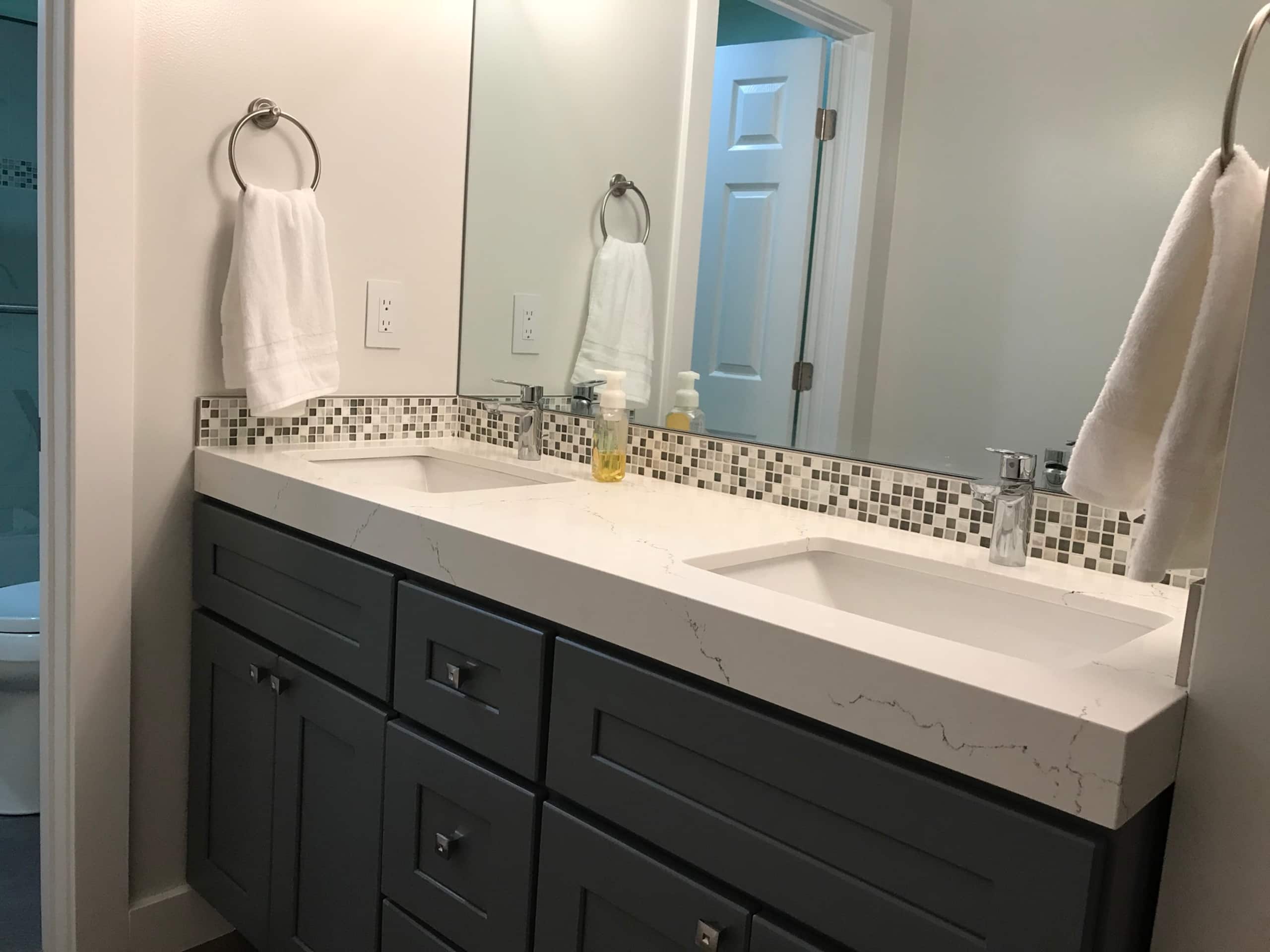 3BR 2BA no kitchen, $25/day parking option (<16ft) - Image 17