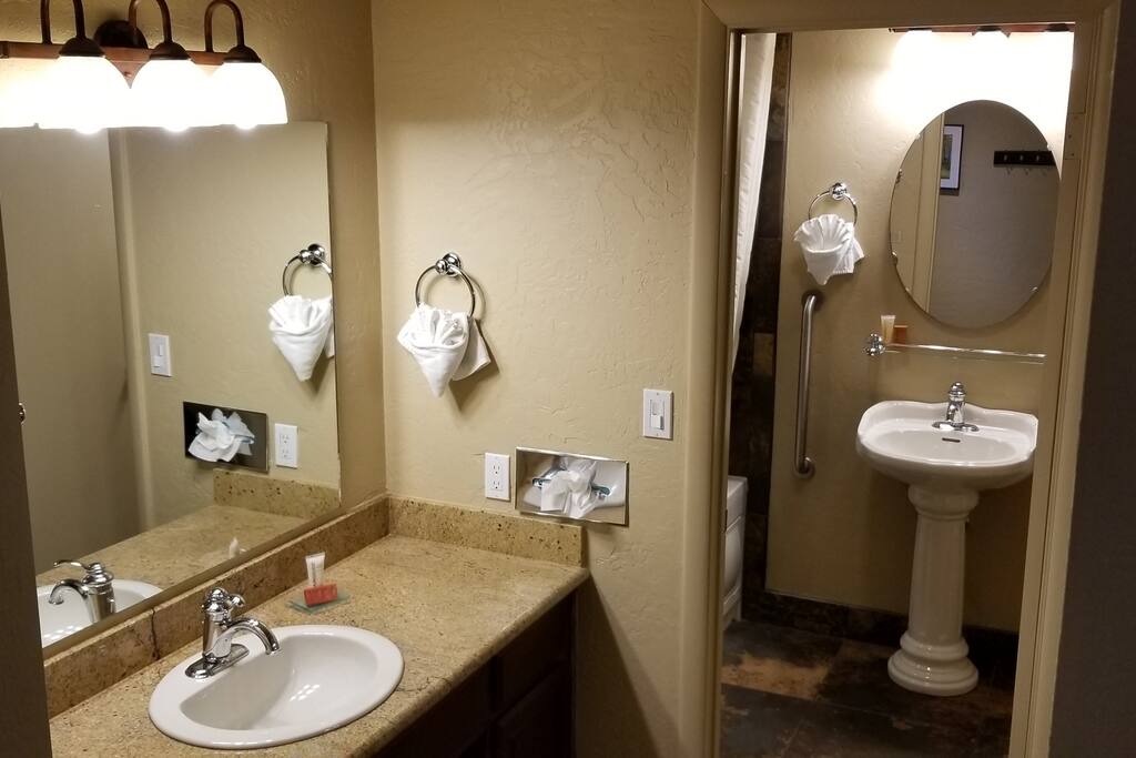 Bathroom Vanity