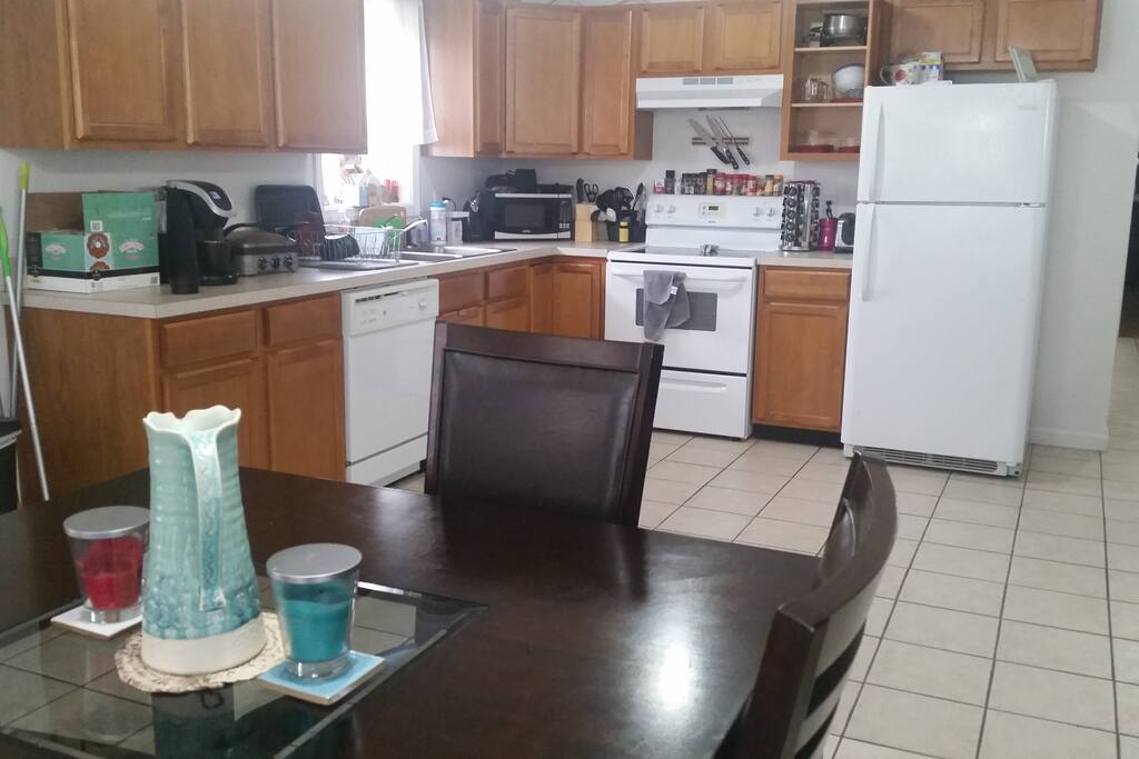 Full Kitchen
