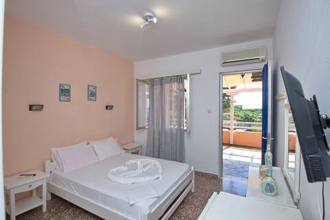 Rooms Apostolis (room no.12)
