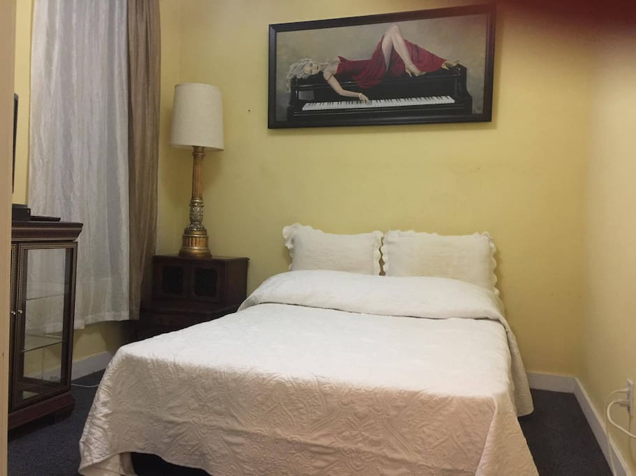 Full-Size Bed. Sleeps 2