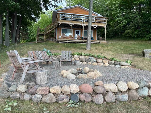 Peaceful MilleLacs Lakefront Cabin gallery image 5