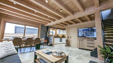 Popular Airbnb listing: L'Oursonne, Luxurious new chalet 15 min from Chamonix. in Vallorcine