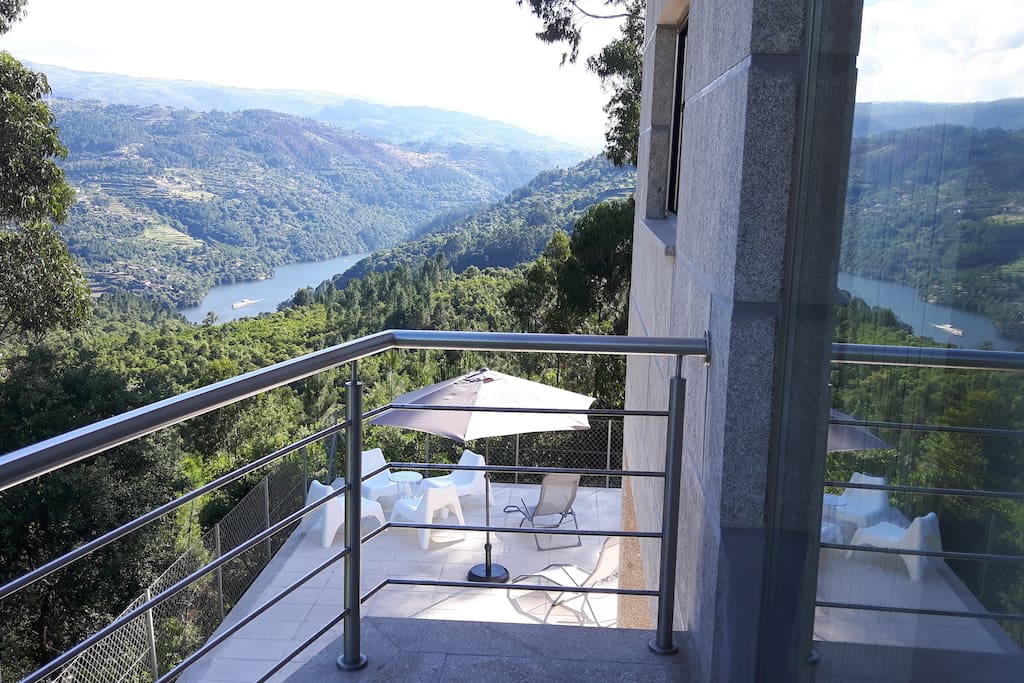 Vistas do "Quarto Terrace"