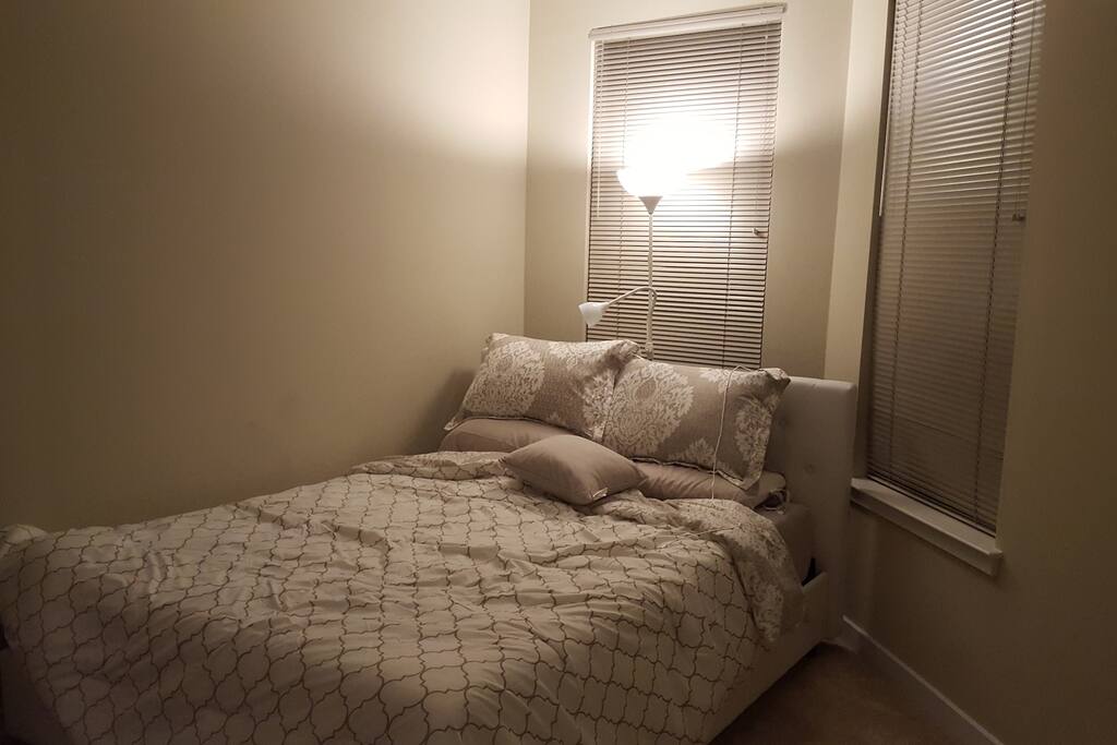 Memory Form Queen Bed