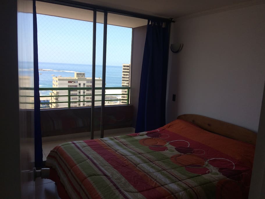 Vista a la playa desde dormitorio