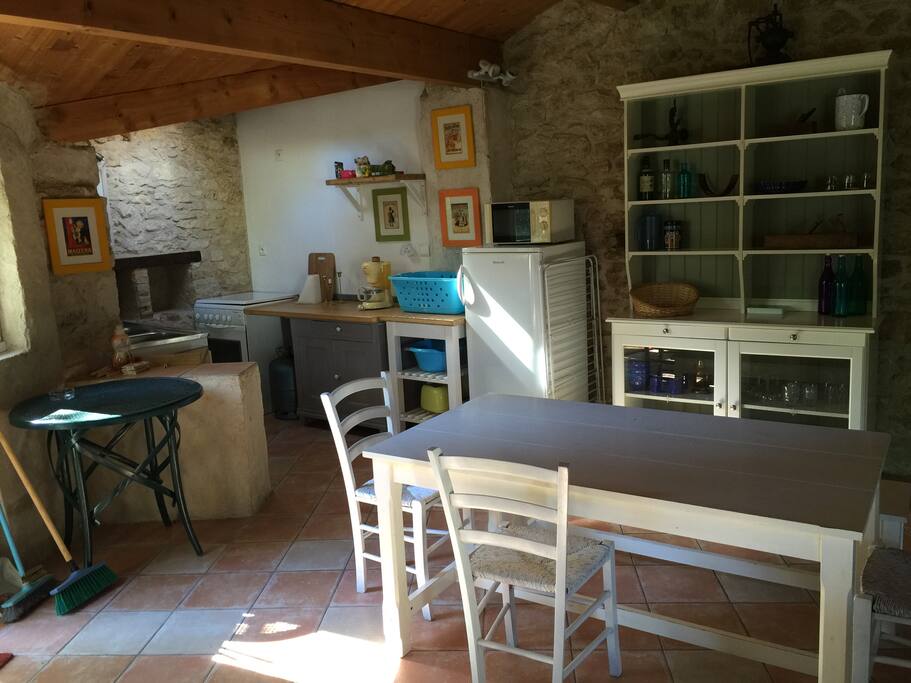 la cuisine aménagée