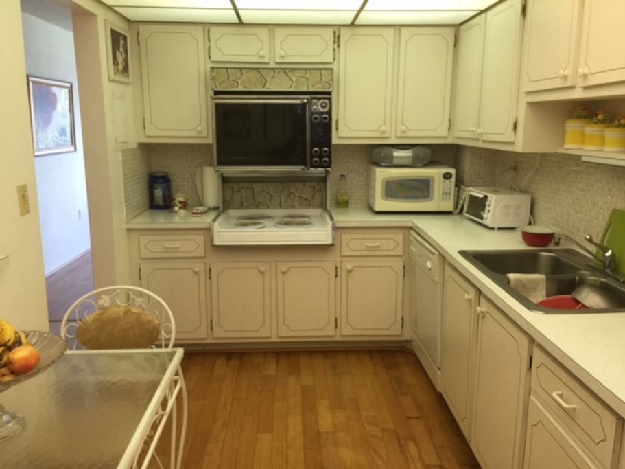 Kitchen area