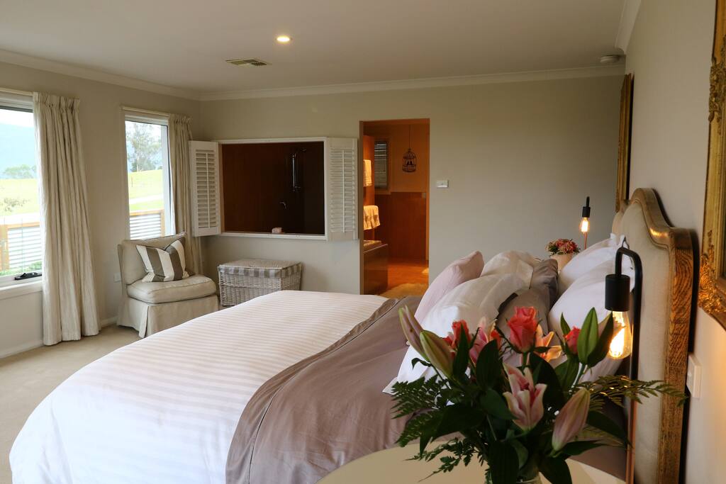 King Bedroom