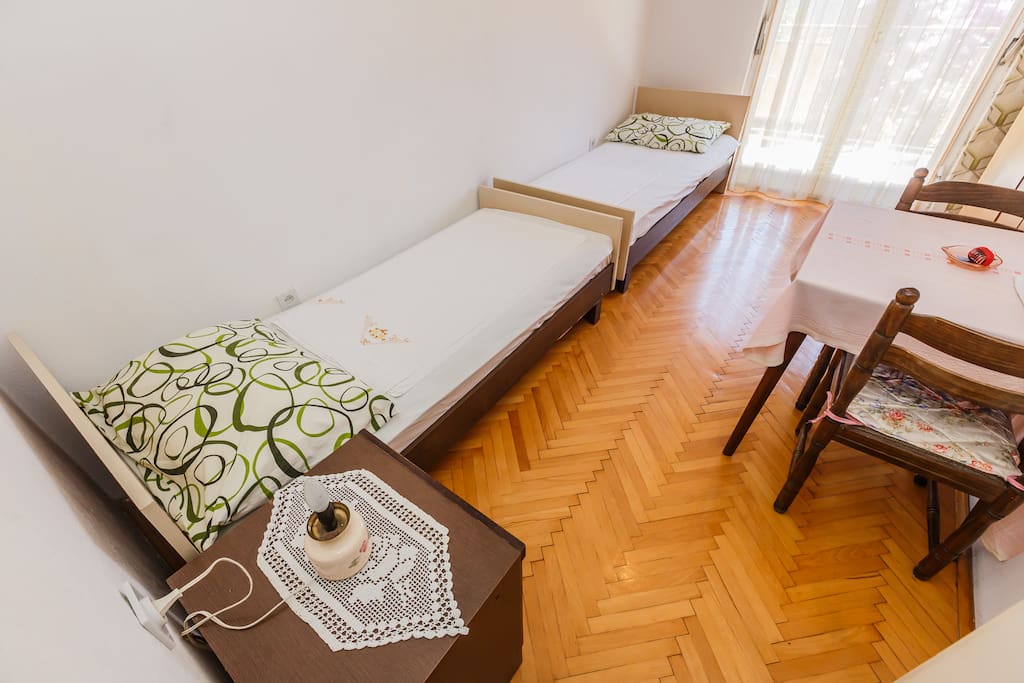 Spacious bedroom for 2 person