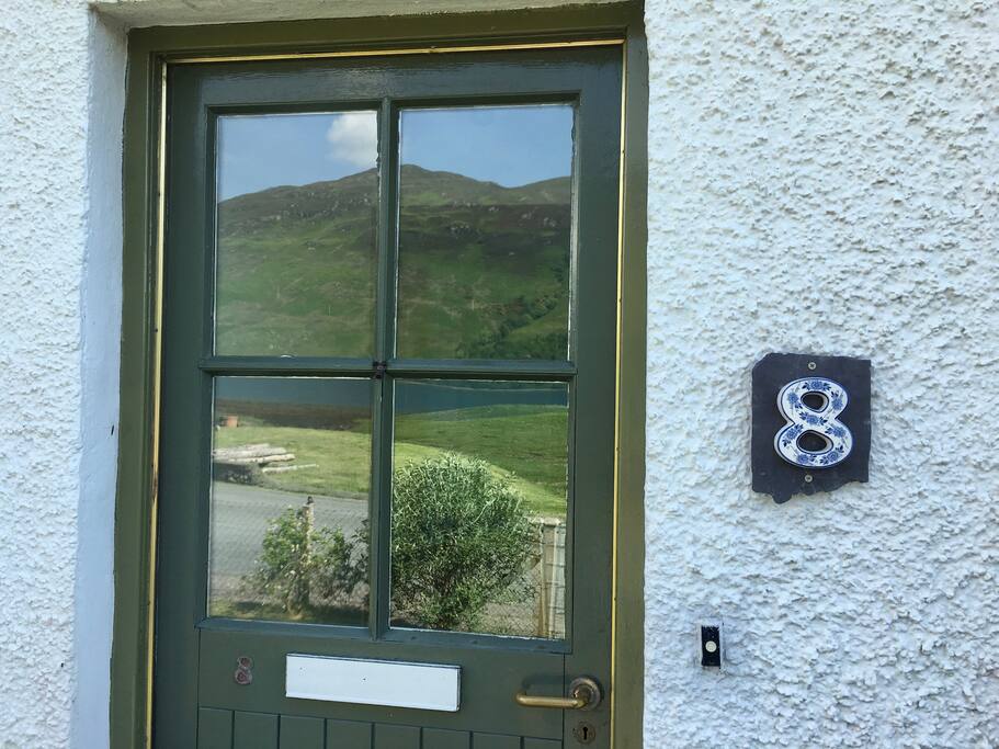 front door - no.8