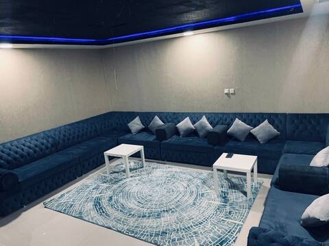 شقة فندقيه دور أرضي بمدخل خاص