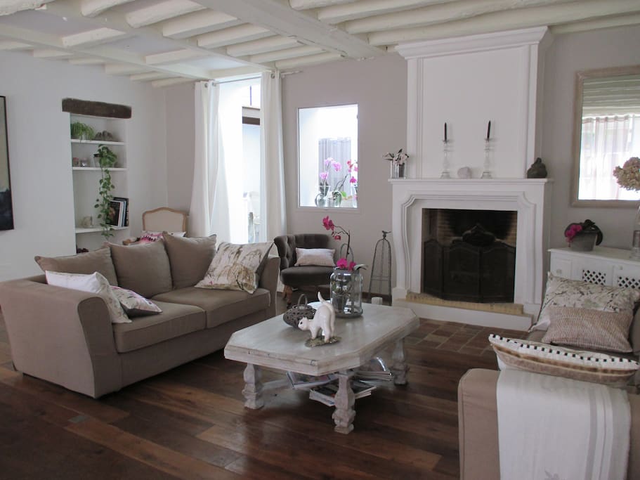 living room for customers