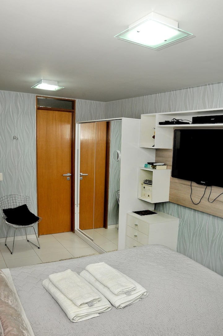 3 bedroom apartment, 400M from Tambaú beach