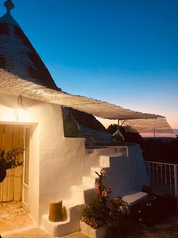 Trulli Come Una Volta con piscina gallery image 3