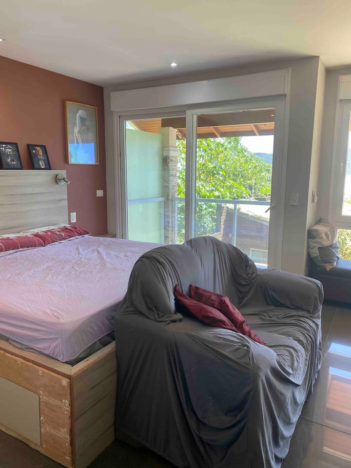 საძინებელი 1