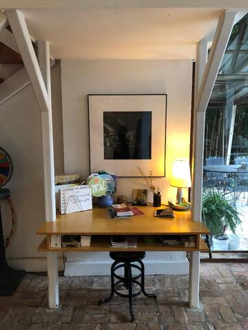 Fab Frenchmen Maison on the Park gallery image 5