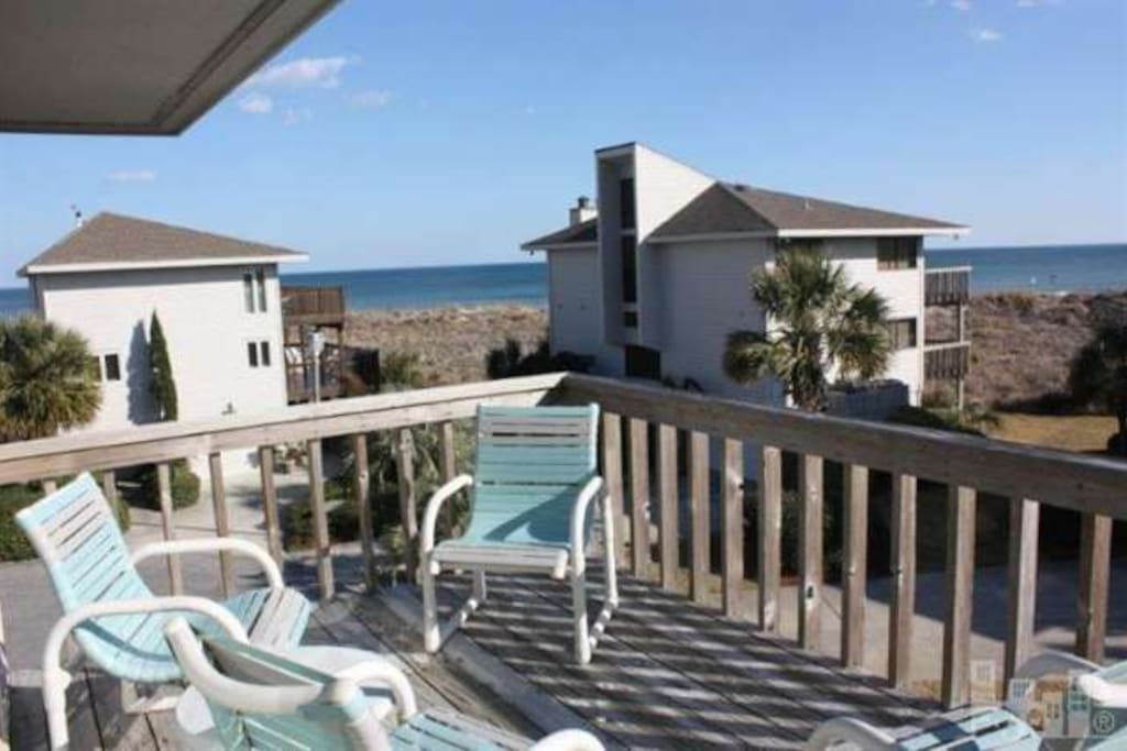 Upstairs Deck