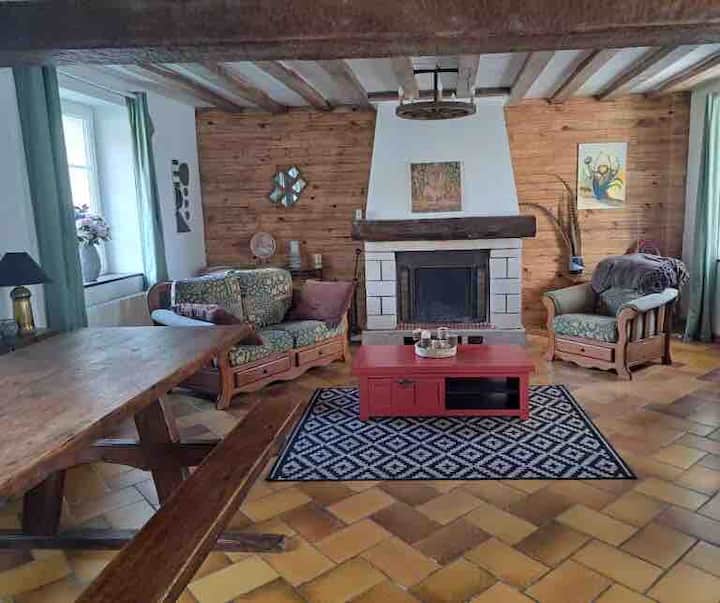 Cozy cottage in an old farmhouse Cottages for Rent in Marolles, Hauts