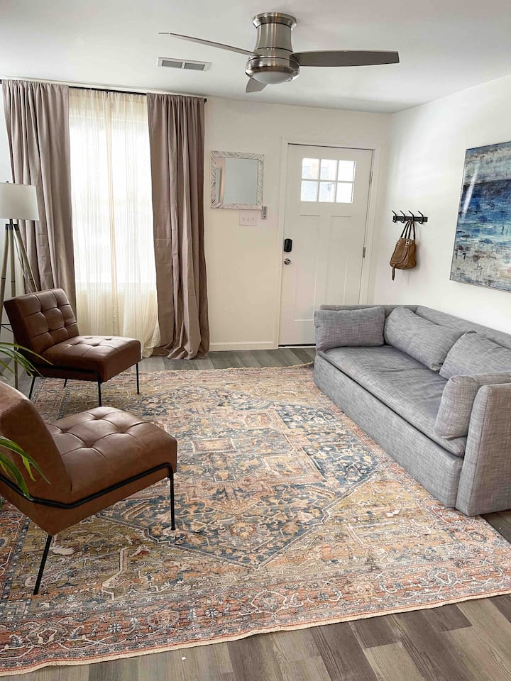 💙Beautiful Bungalow Downtown ~ Horsepark | 🥃 Trail - Lexington, KY