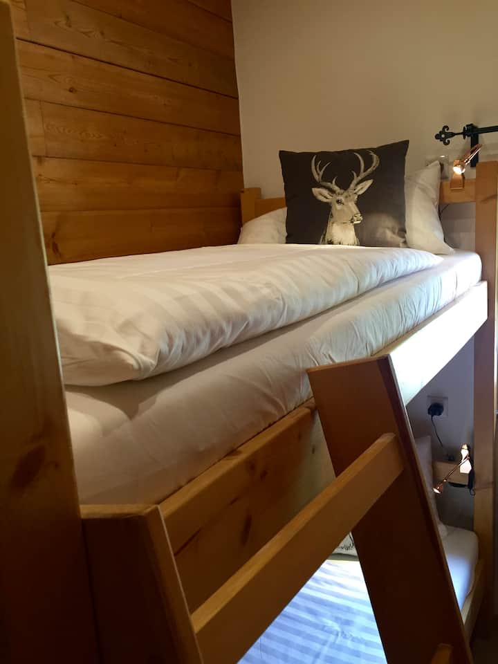 Chumba cha Mapacha cha Alpine