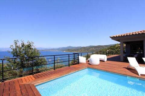 Bay View 180° & Pool - Beach - Hiking – Bike