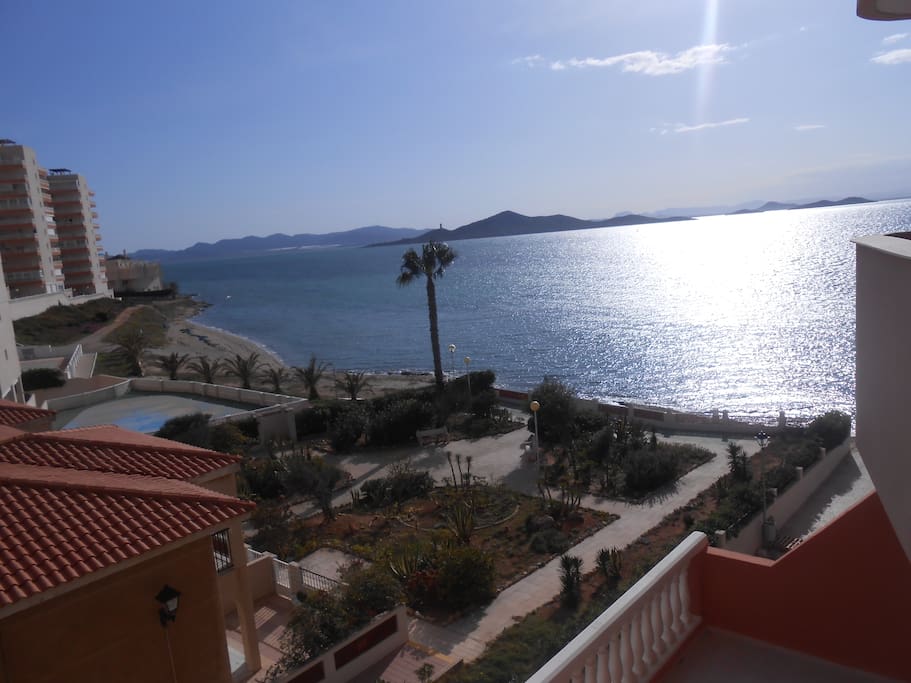 VISTAS DEL ATARDECER DESDE TERRAZA DEL APARTAMENTO AL MAR MENOR