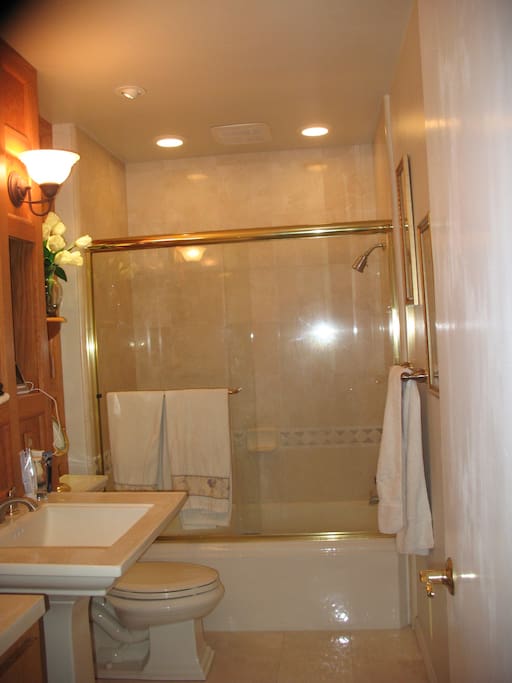 Bathroom with heated floors