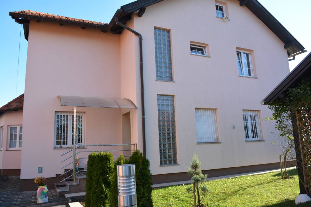 MAIN ENTRANCE