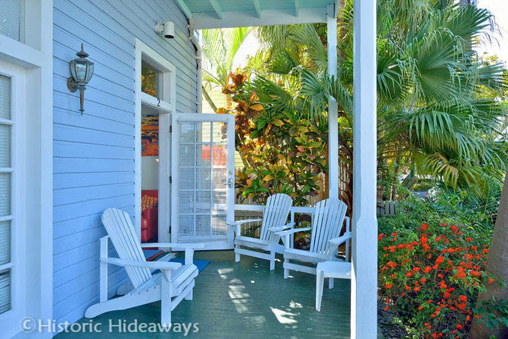 Front Porch with Chairs & Table