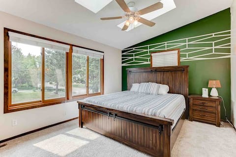 Home Away From Home- Eden Prairie, MN