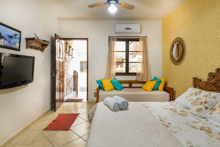 Private Beach House - Ilha Grande 6