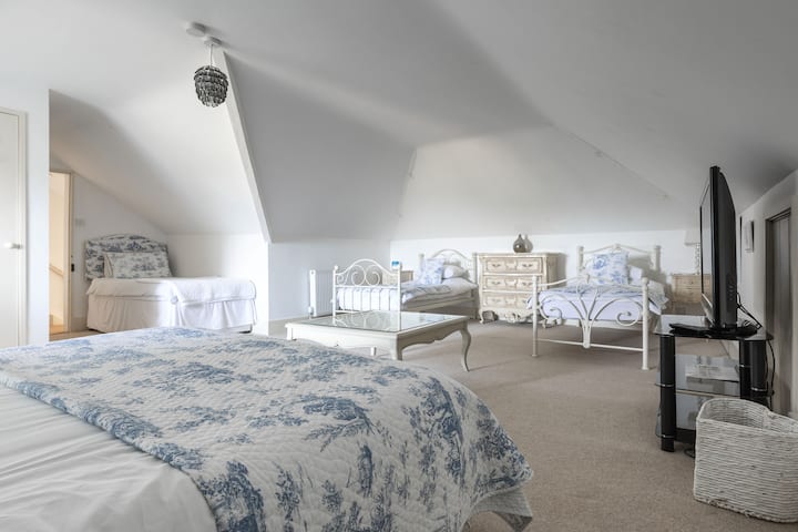 Large second floor bedroom