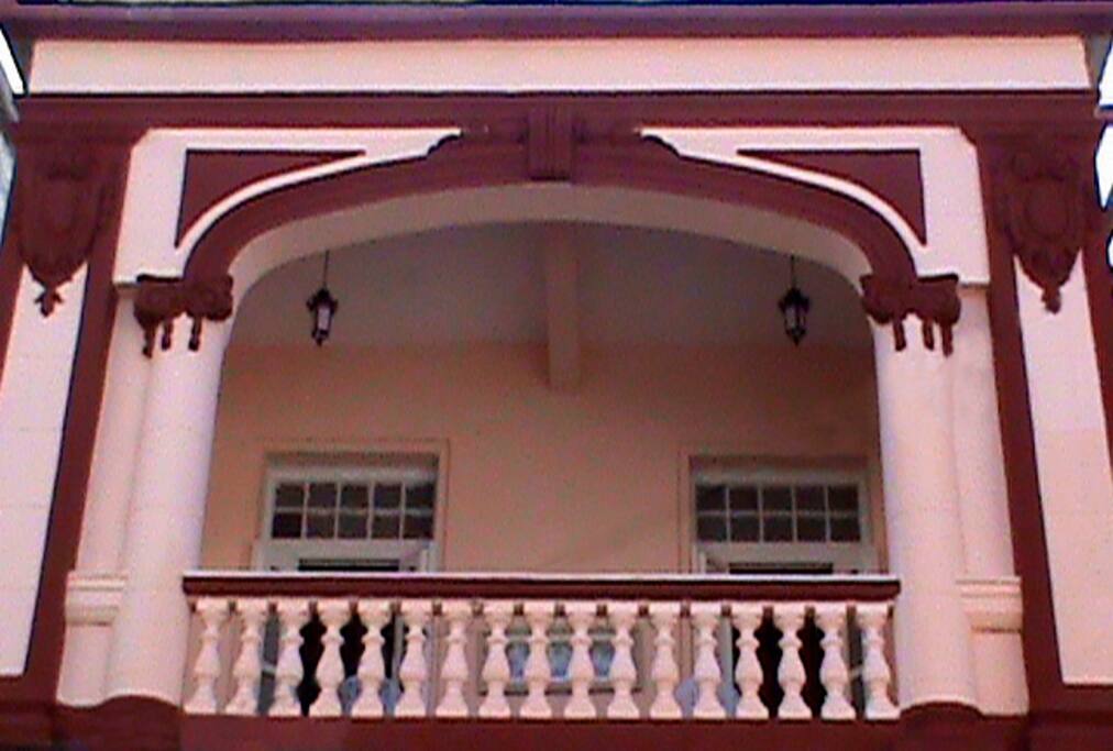 Fachada Hotal. Facade Hostel