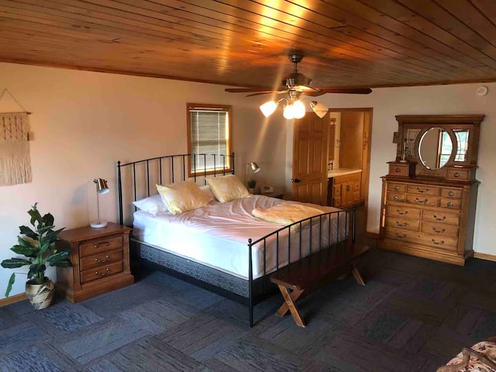 Very large master bedroom that lead onto the rear deck as well as into the master bathroom which also connects to the old master closet (8’x10’) that has a single bunkbed.