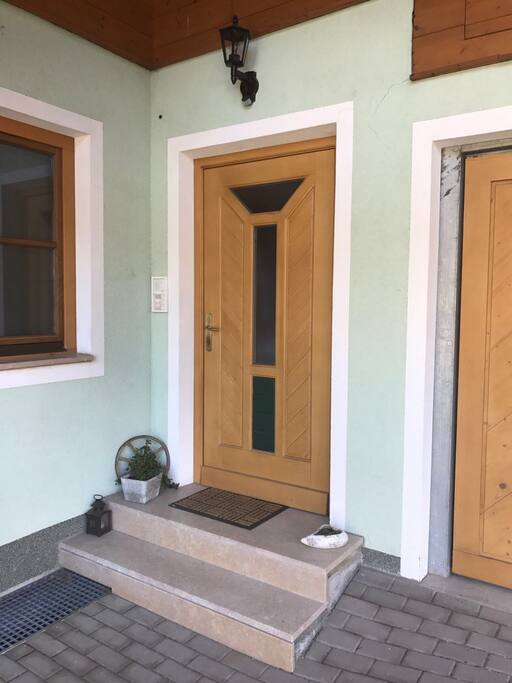 Der Eingang zum Appartement / the entrance to the Apartement