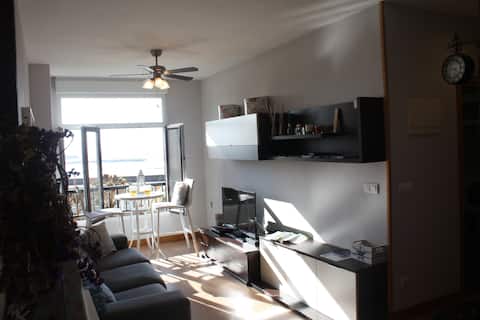 Top performing Airbnb: Zurriola Beach ocean views + ESS01694 in Donostia San Sebastián