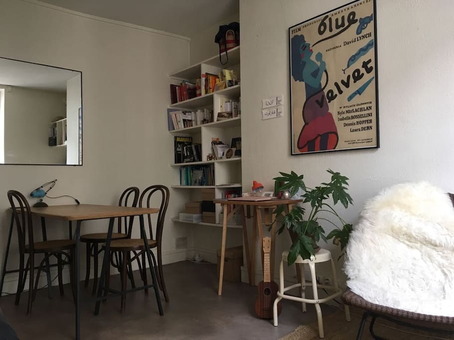 dining table / living room 3