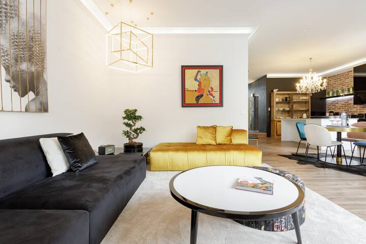 Alquimia In Porto – Aliados Palace Apartment gallery image 3