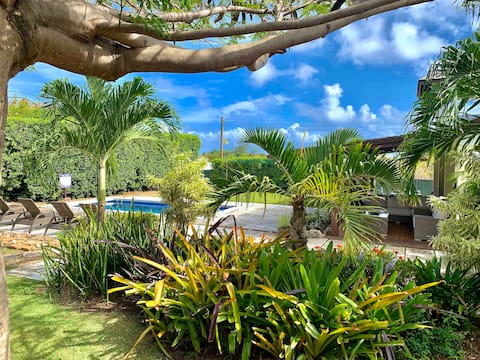 Poolside Paradise 5 mins to Miami Beach