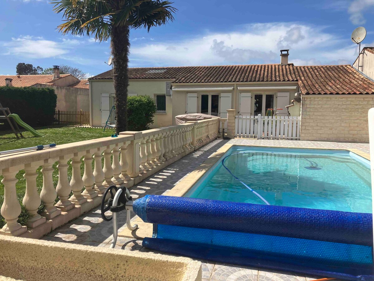 Bed and Breakfast Rochefort Whith Swimming Pool, Charente Maritime