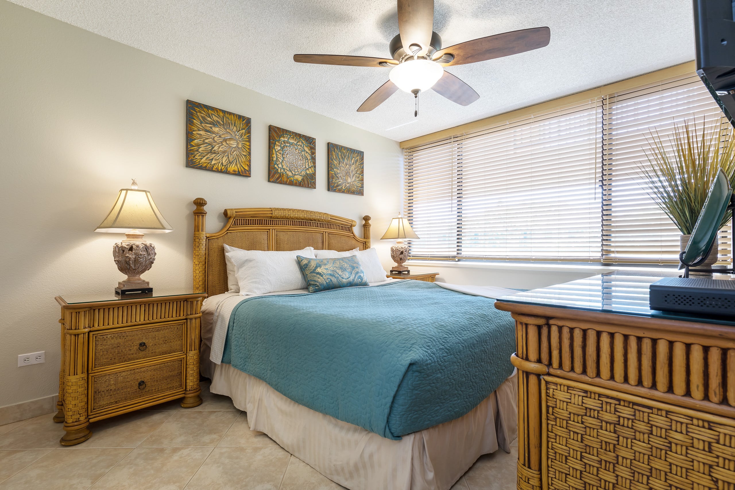 Condo in Kihei · ★4.96 · 1 bedroom · 1 bed · 2 baths - Image 8