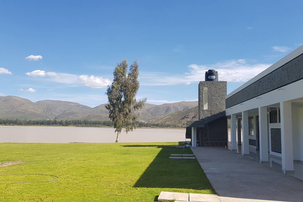 VISTA EXCLUSIVA DE LA LAGUNA