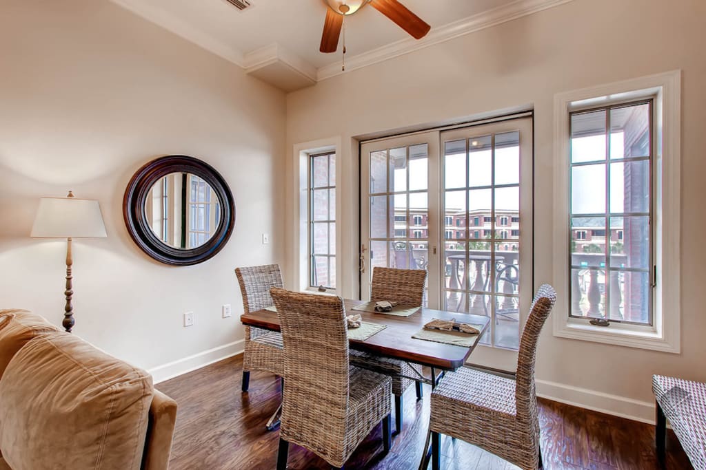 Enjoy a feast with plenty of natural light at this dining table for 4.