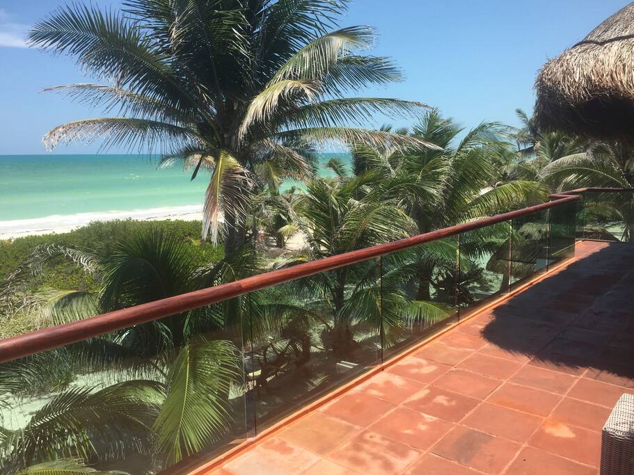 Terraza planta alta vista al mar - Terrace second floor ocean view