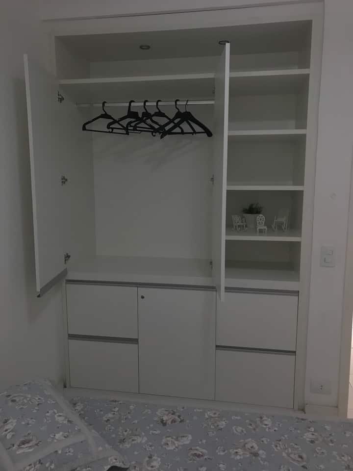 Armadio camera da letto 2