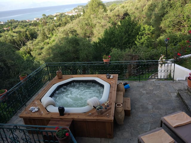 Panoramic Sea View Apartment